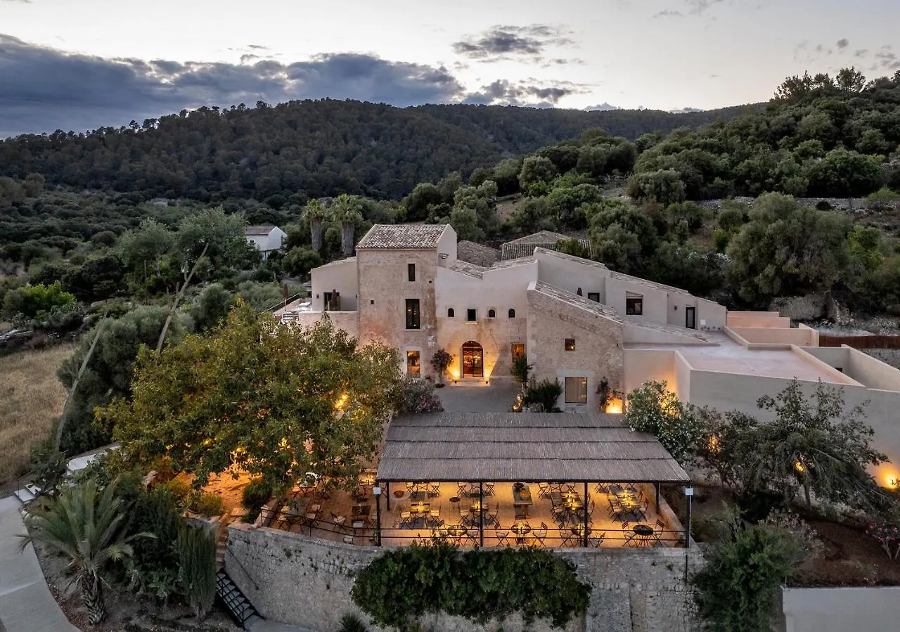 The Lodge Mallorca, Small Luxury Hotels Sa Pobla