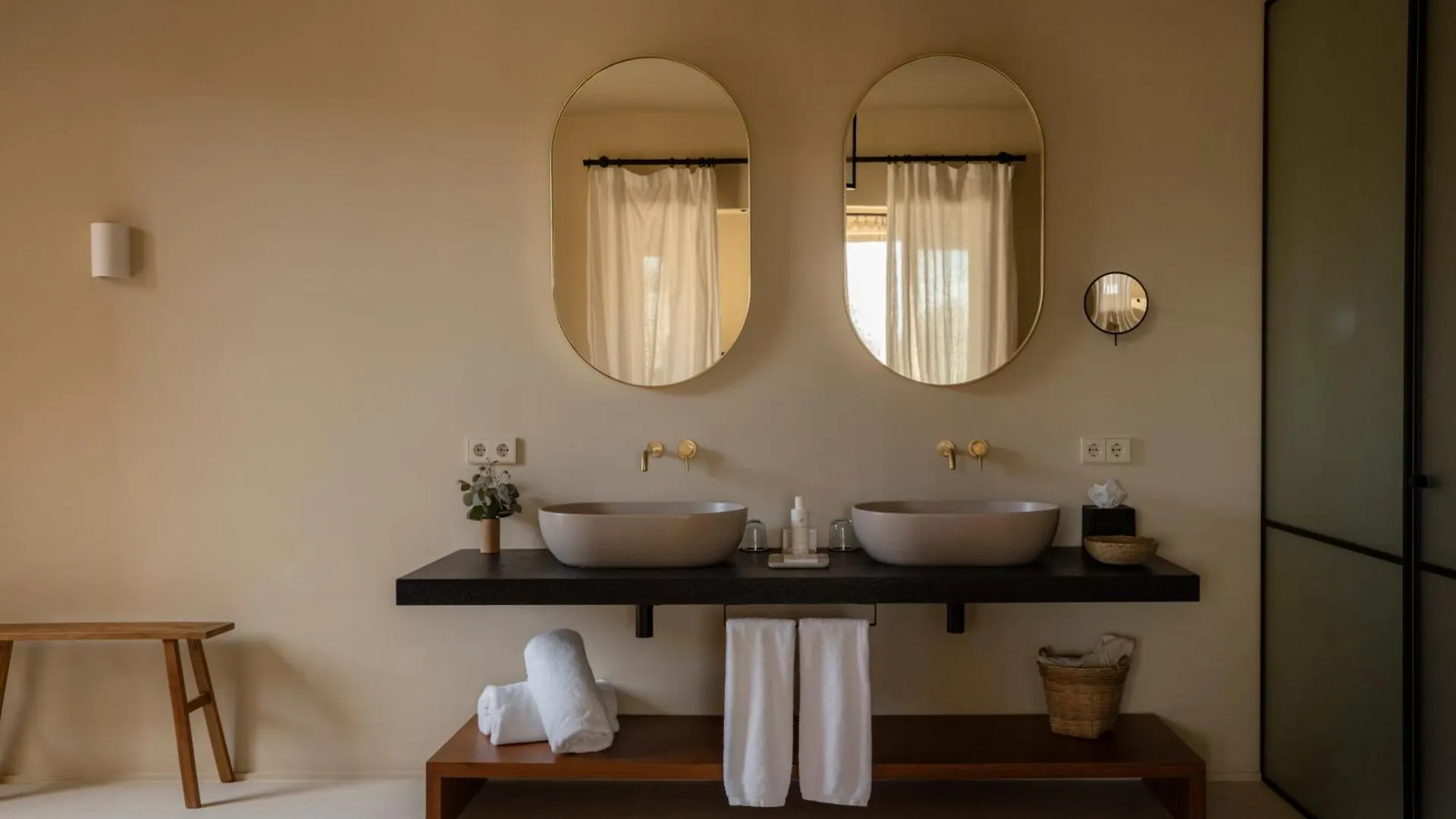 The Lodge Mallorca, Small Luxury Hotels Sa Pobla